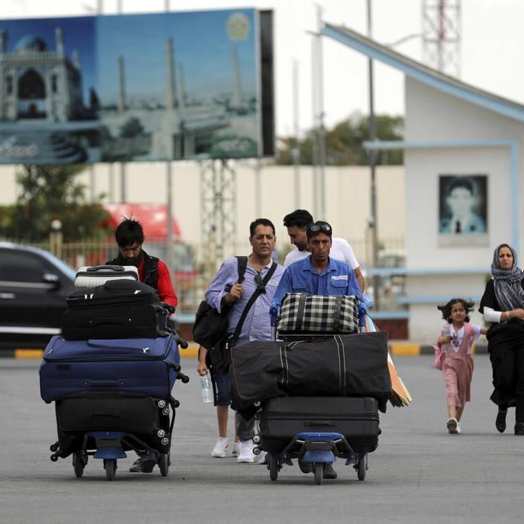 AFGHANISTAN - TALIBAN MOES IN TO KABUL - AP 8-15-2021 2.jpeg
